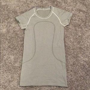 Lululemon Short Sleeve Top